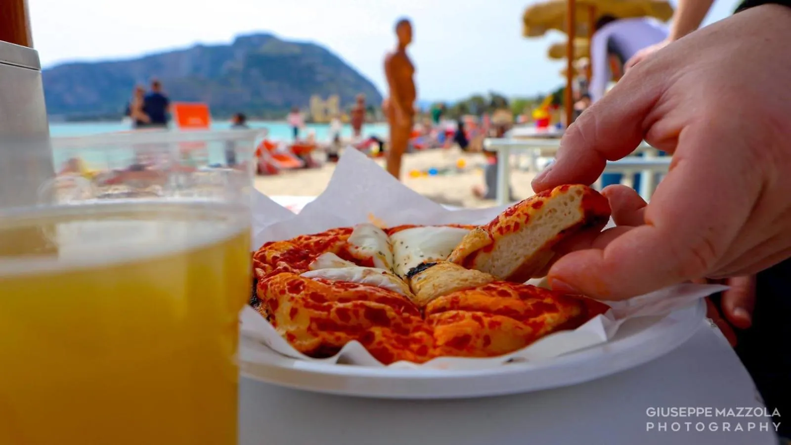 Mansueto Ashur Mondello Apartment